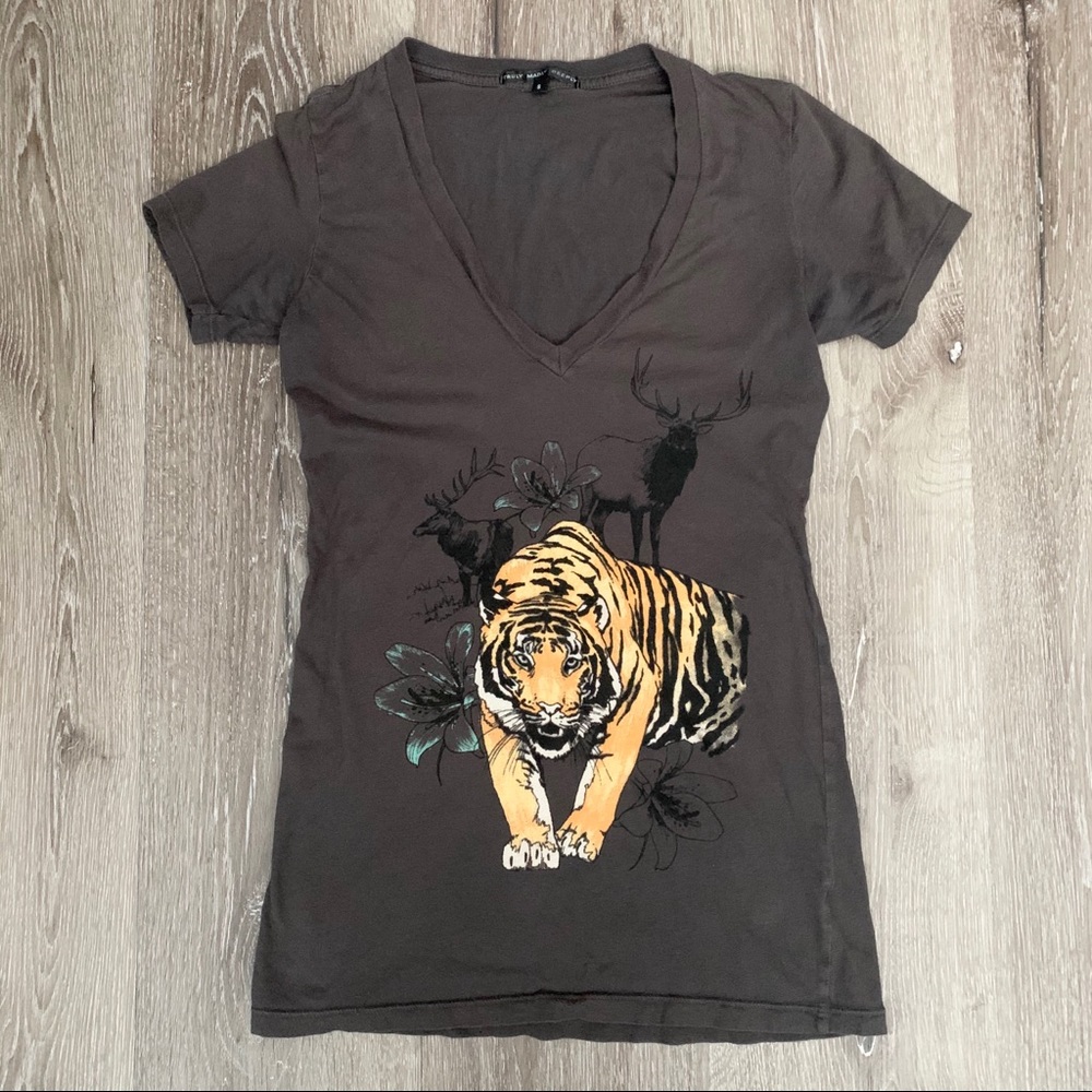 UO tiger graphic print tee